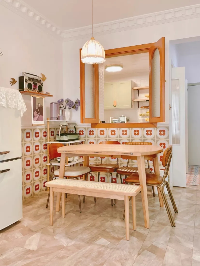 介于開放式廚房和中(zhōng)廚之間的半開式廚房，到底可(kě)用(yòng)嗎？3